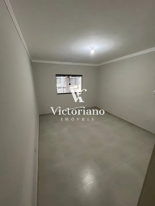 Casa à venda com 3 quartos, 120m² - Foto 4