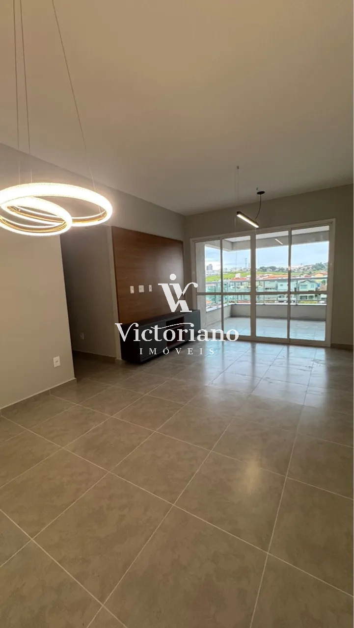 Apartamento à venda com 3 quartos, 101m² - Foto 2