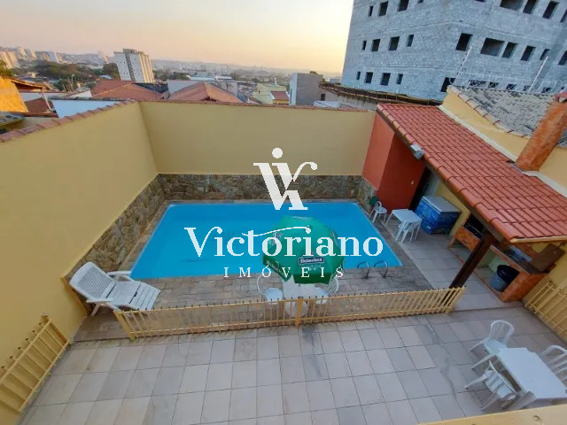 Casa à venda com 4 quartos, 210m² - Foto 7