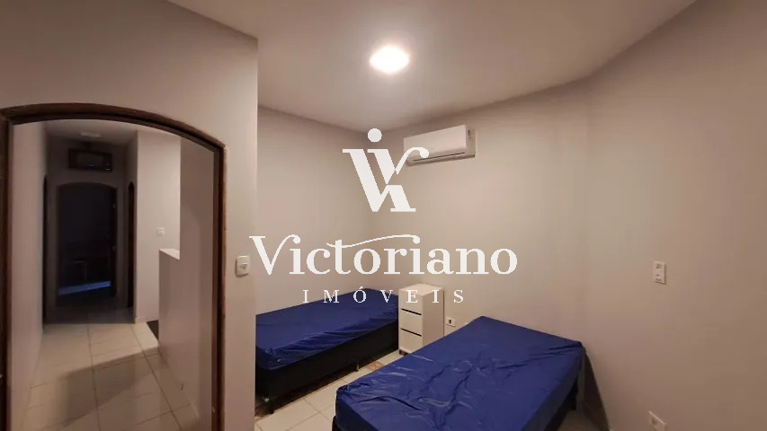 Casa à venda com 4 quartos, 210m² - Foto 16