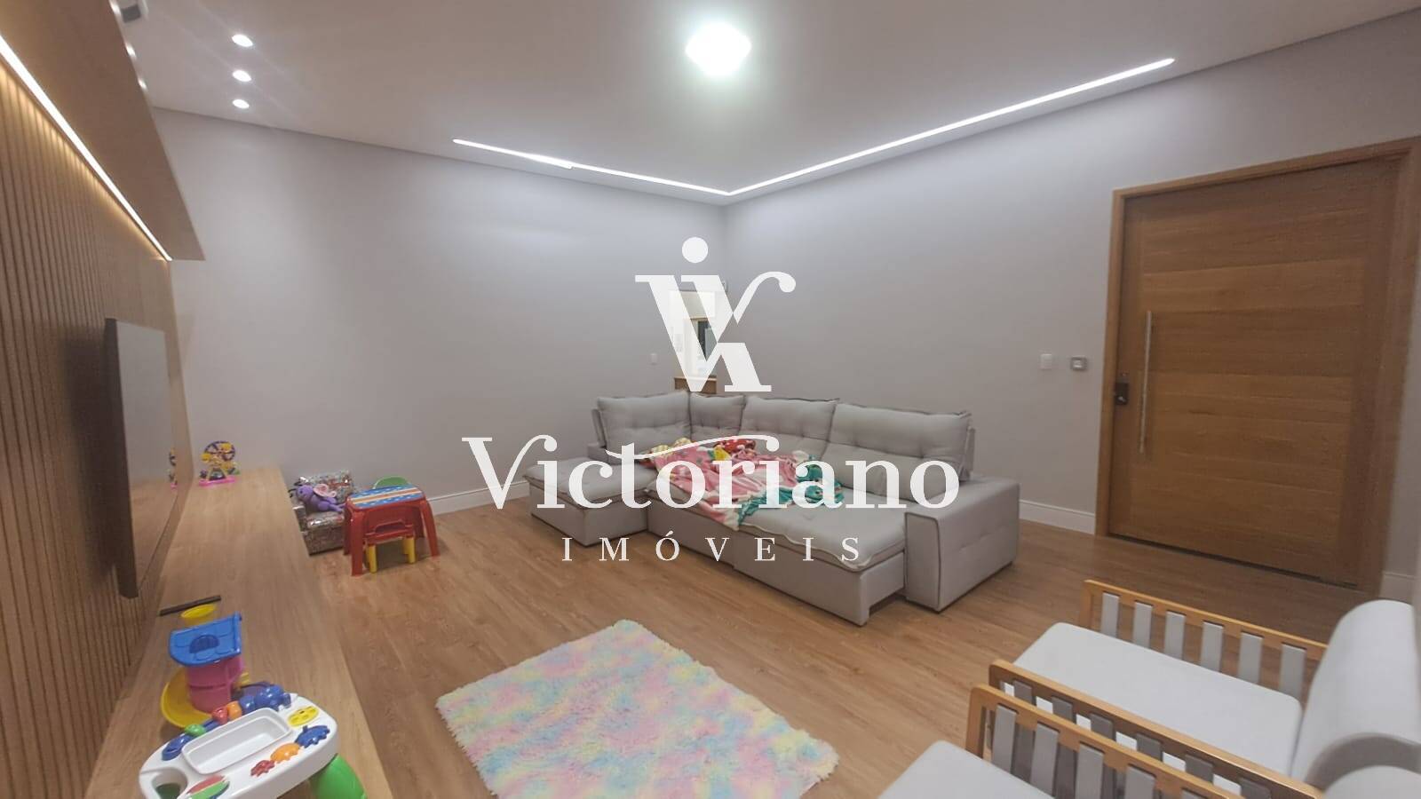 Casa à venda com 3 quartos, 170m² - Foto 7