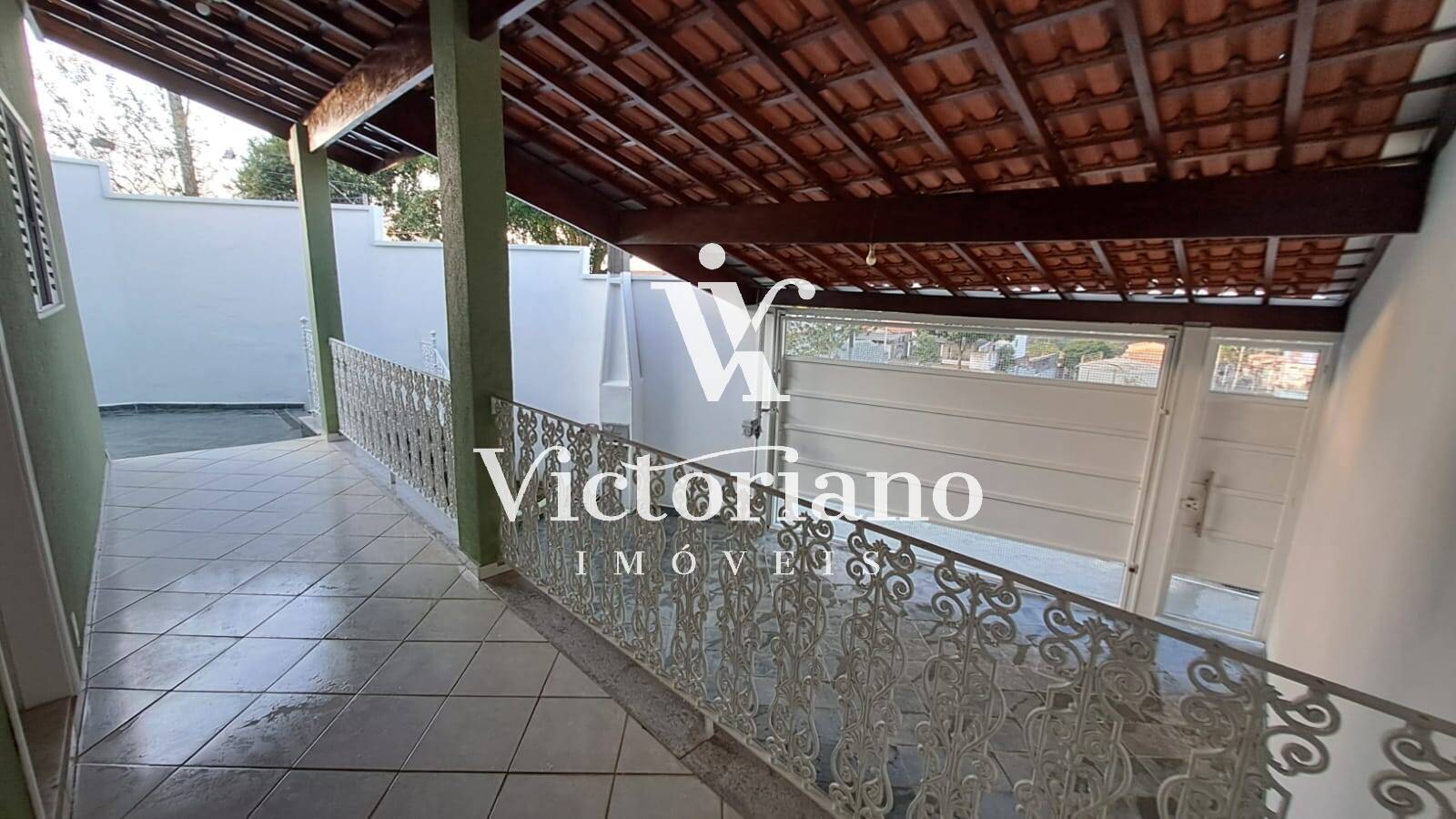 Casa à venda com 2 quartos, 72m² - Foto 7