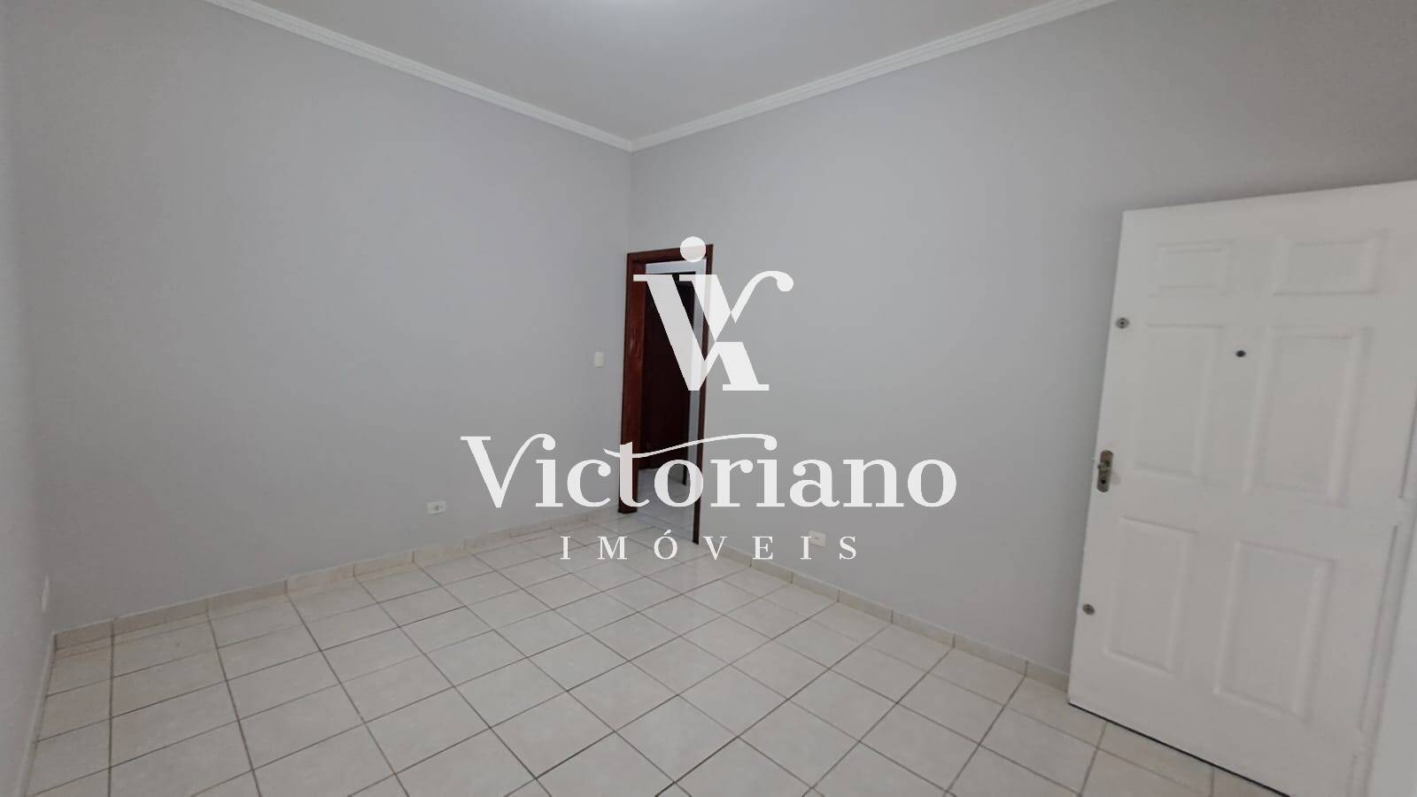 Casa à venda com 2 quartos, 72m² - Foto 9