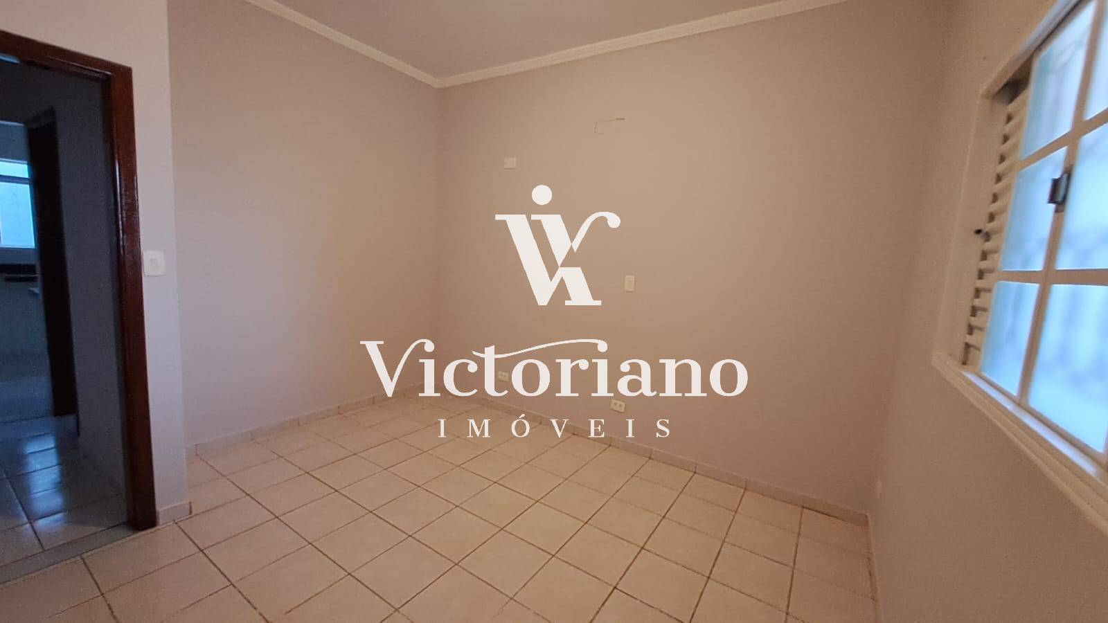 Casa à venda com 2 quartos, 72m² - Foto 18