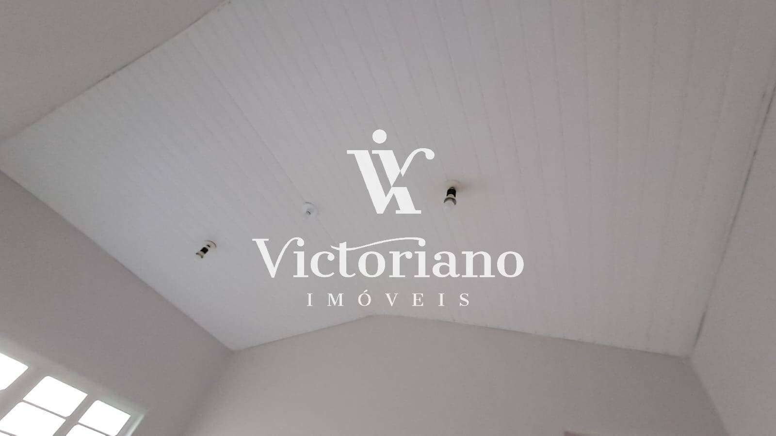 Casa à venda com 2 quartos, 72m² - Foto 17