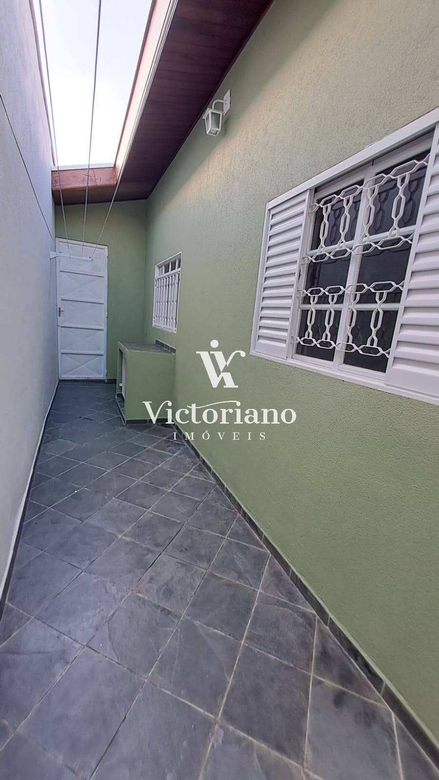 Casa à venda com 2 quartos, 72m² - Foto 23