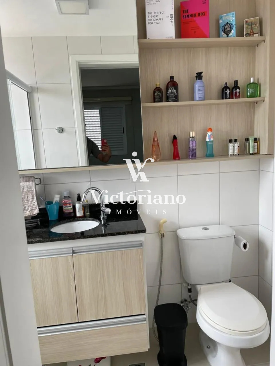 Apartamento à venda com 2 quartos, 75m² - Foto 13