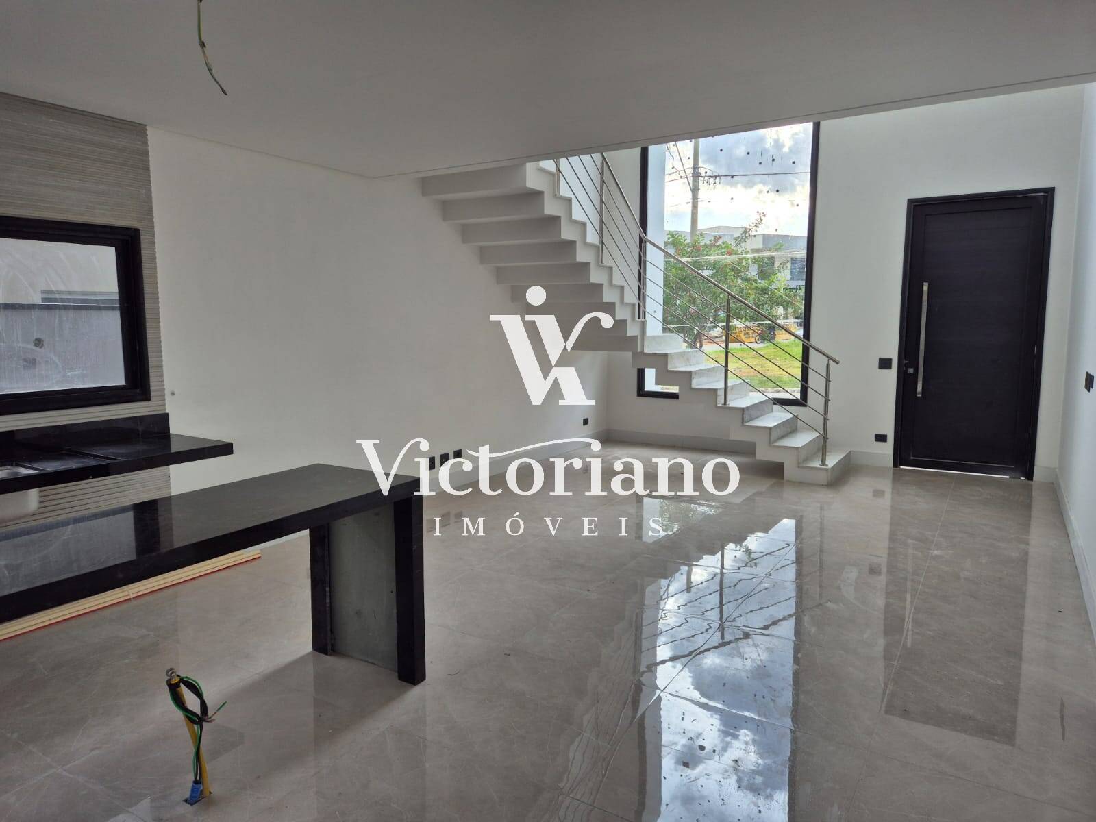 Casa de Condomínio à venda com 4 quartos, 257m² - Foto 5