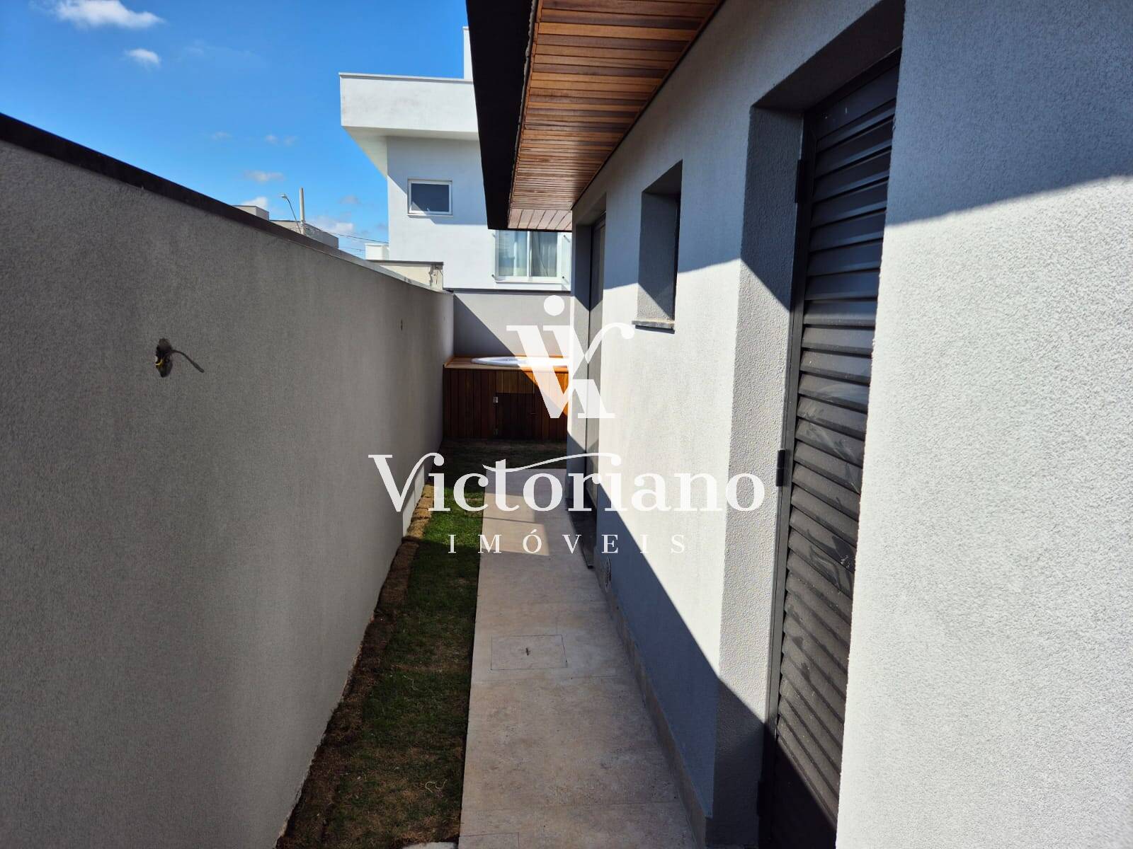 Casa de Condomínio à venda com 4 quartos, 257m² - Foto 18