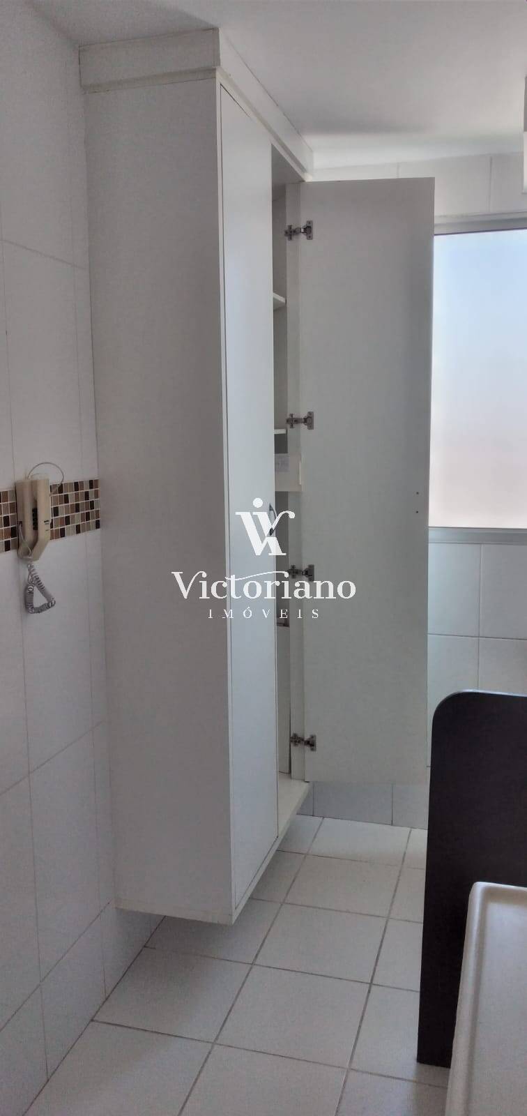 Apartamento à venda com 2 quartos, 45m² - Foto 4