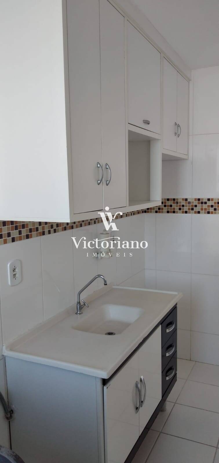 Apartamento à venda com 2 quartos, 45m² - Foto 2