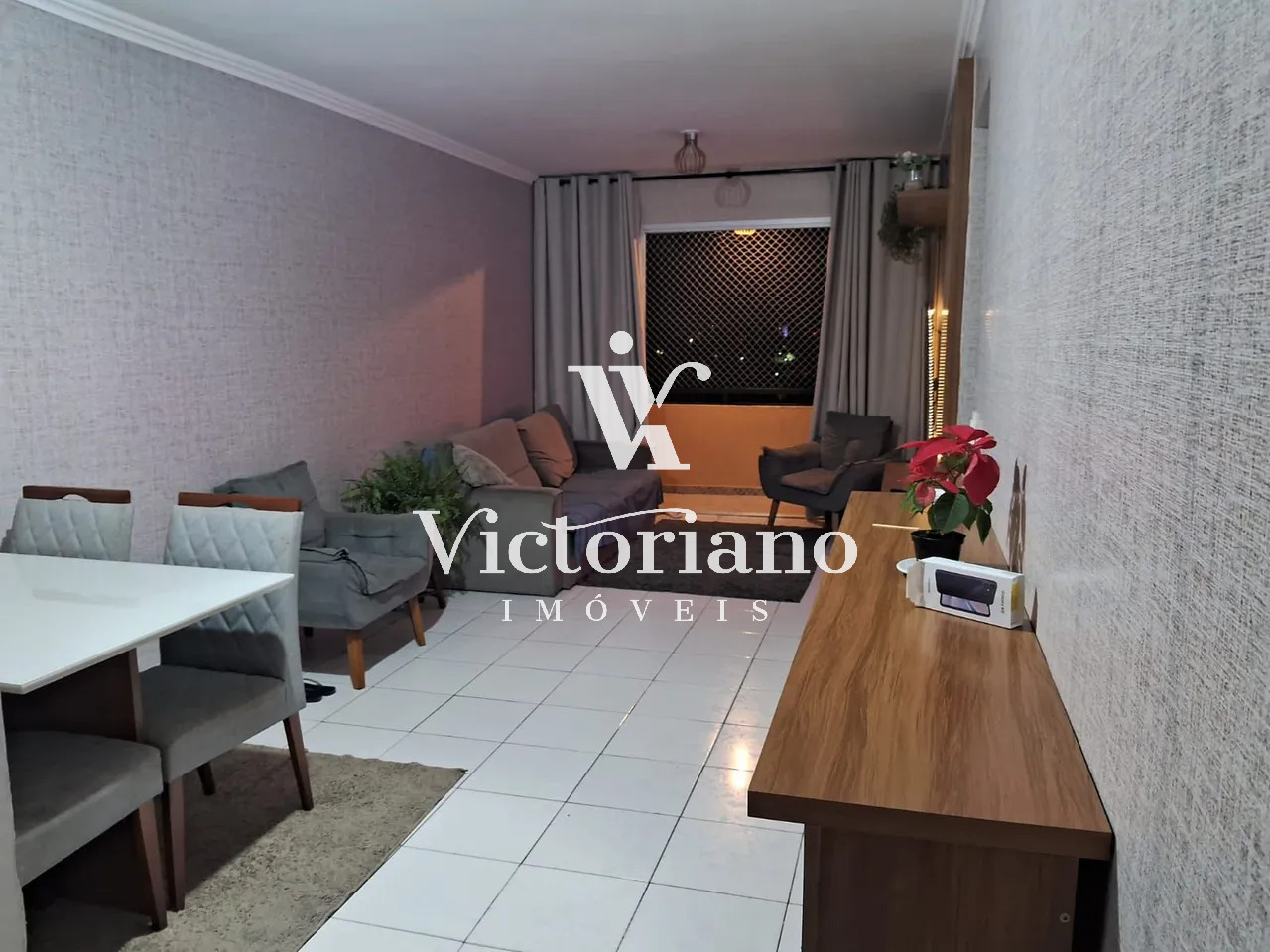 Apartamento à venda com 2 quartos, 57m² - Foto 1