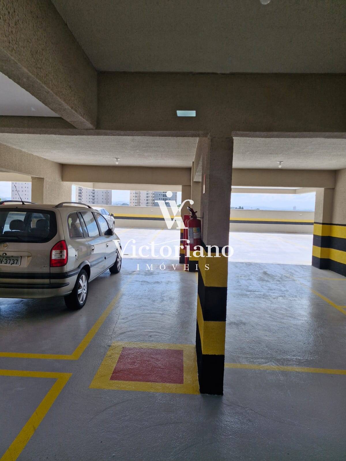 Apartamento à venda com 3 quartos, 101m² - Foto 33