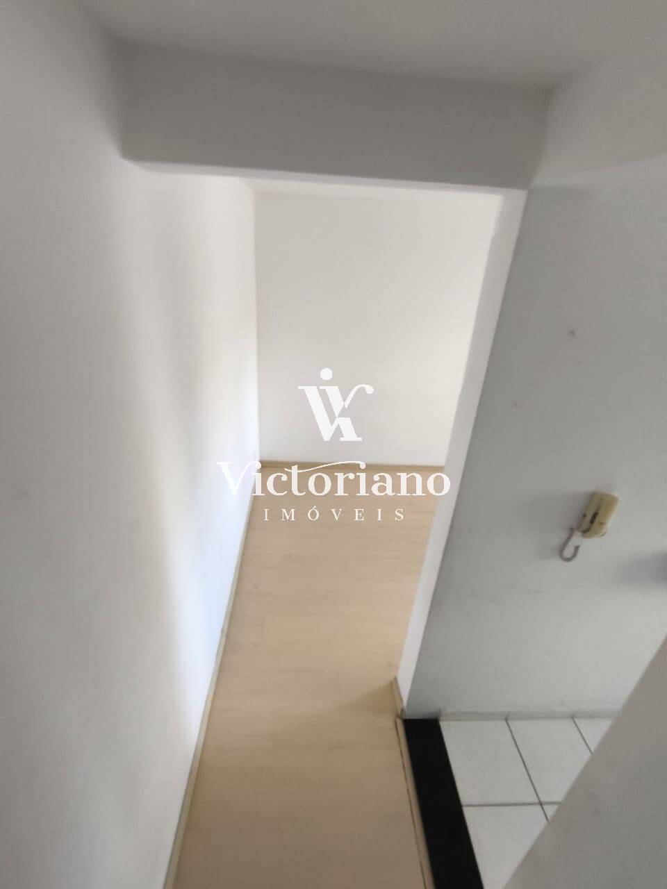 Apartamento à venda com 2 quartos, 45m² - Foto 2