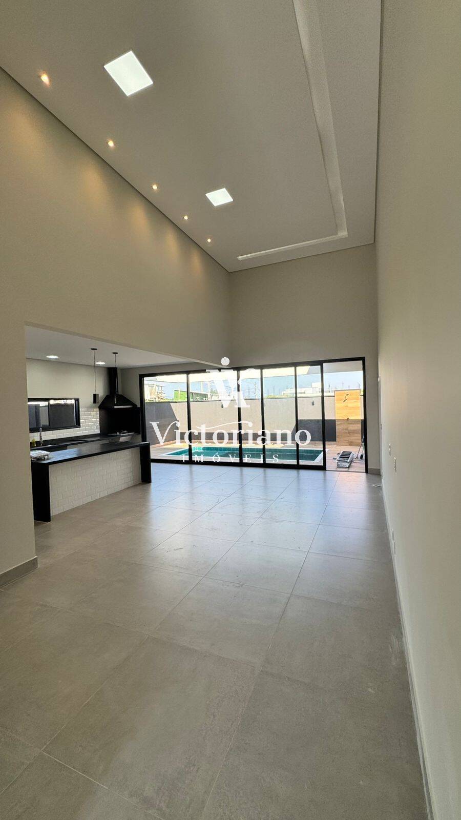 Casa de Condomínio à venda com 3 quartos, 224m² - Foto 3