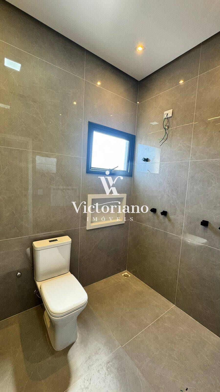 Casa de Condomínio à venda com 3 quartos, 224m² - Foto 11