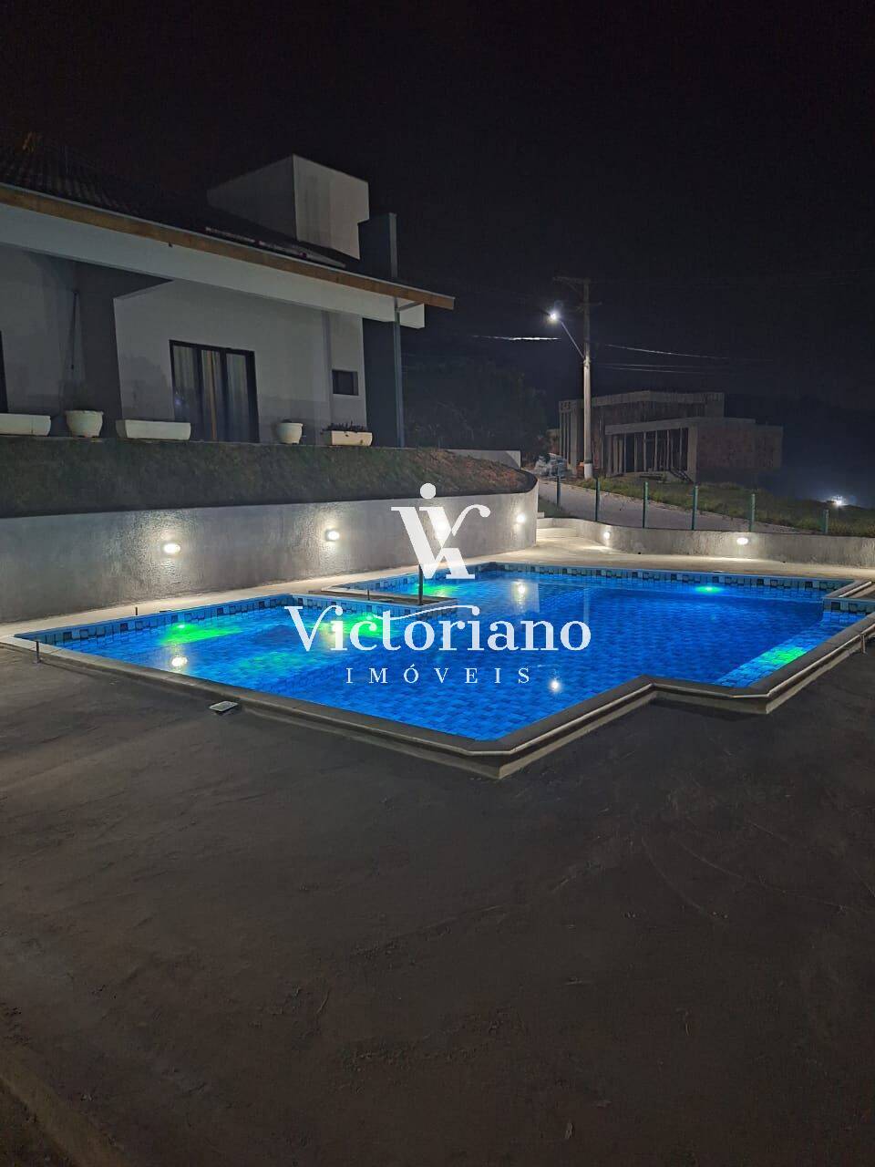 Casa de Condomínio à venda com 3 quartos, 340m² - Foto 9