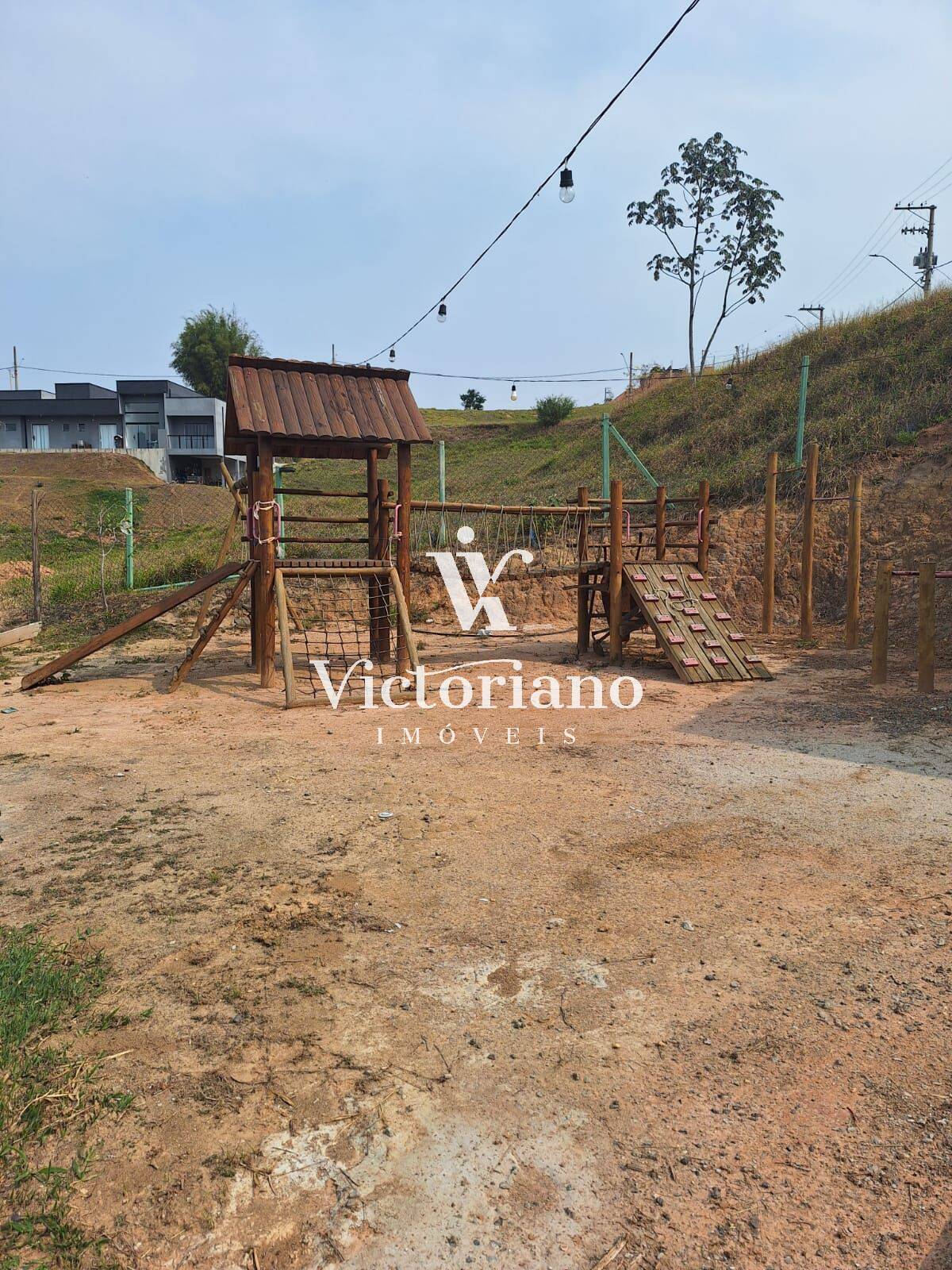 Casa de Condomínio à venda com 3 quartos, 340m² - Foto 37
