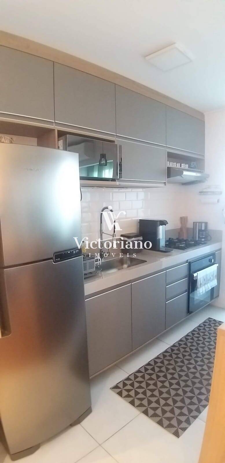Apartamento à venda com 2 quartos, 62m² - Foto 3