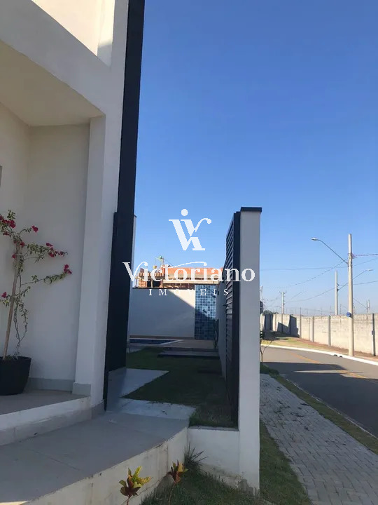 Casa de Condomínio à venda com 3 quartos, 311m² - Foto 3
