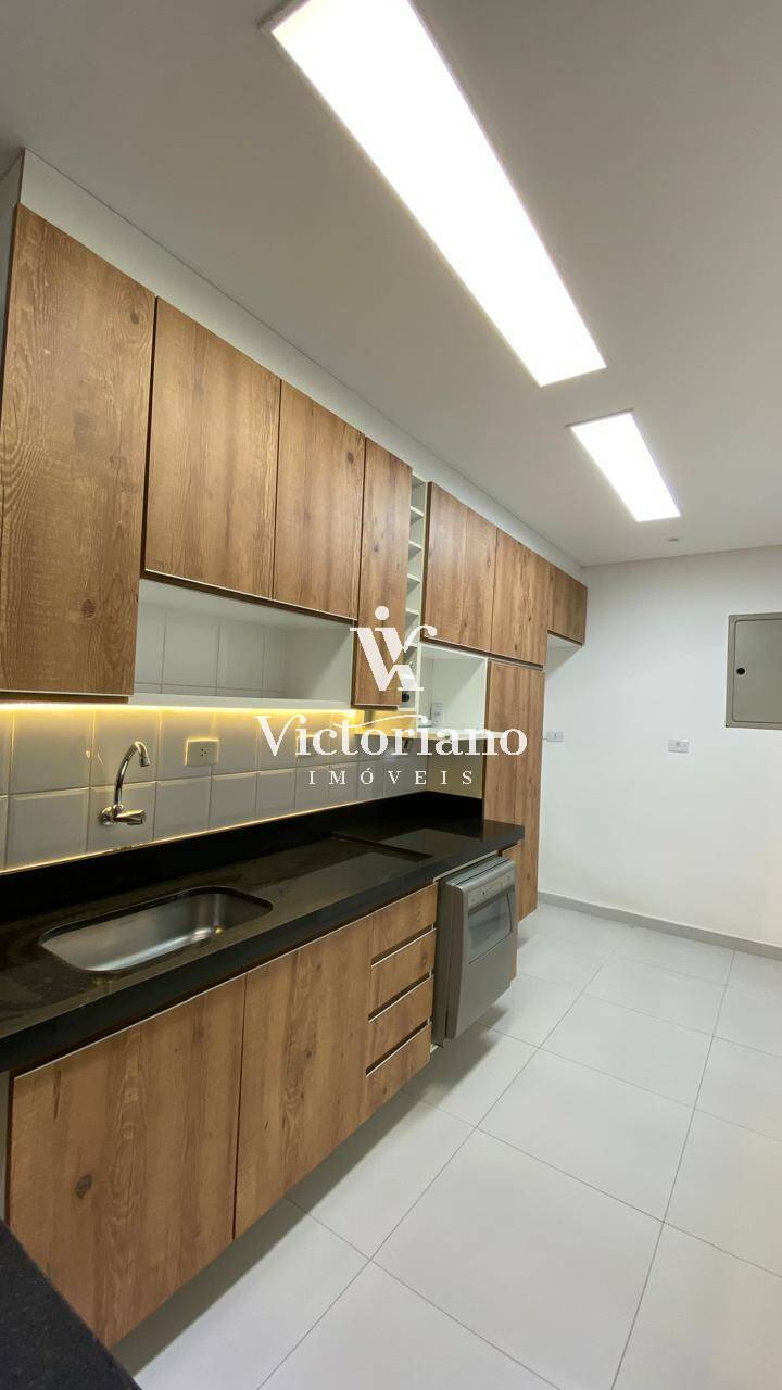 Apartamento à venda com 3 quartos, 182m² - Foto 5