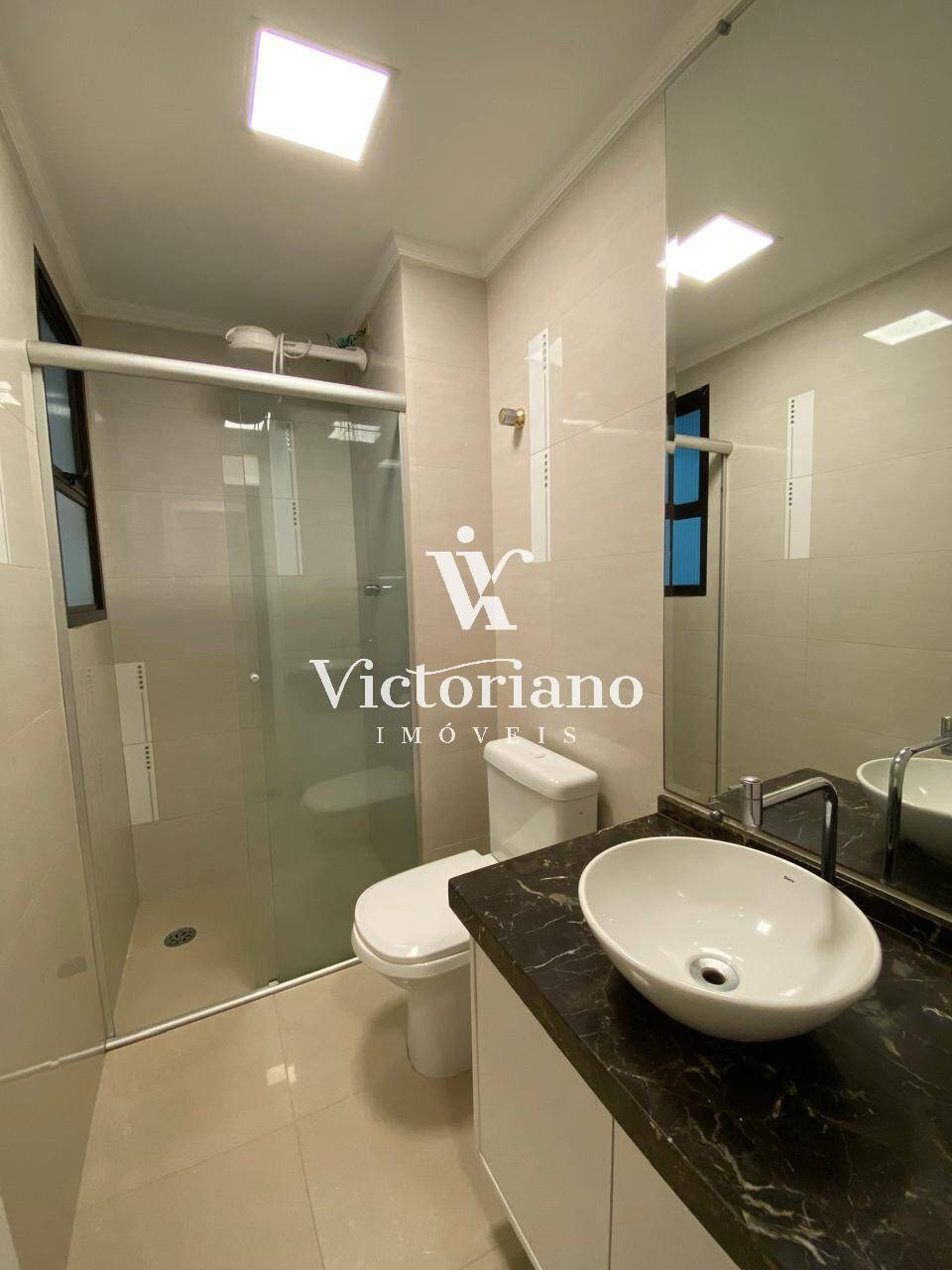 Apartamento à venda com 3 quartos, 182m² - Foto 9
