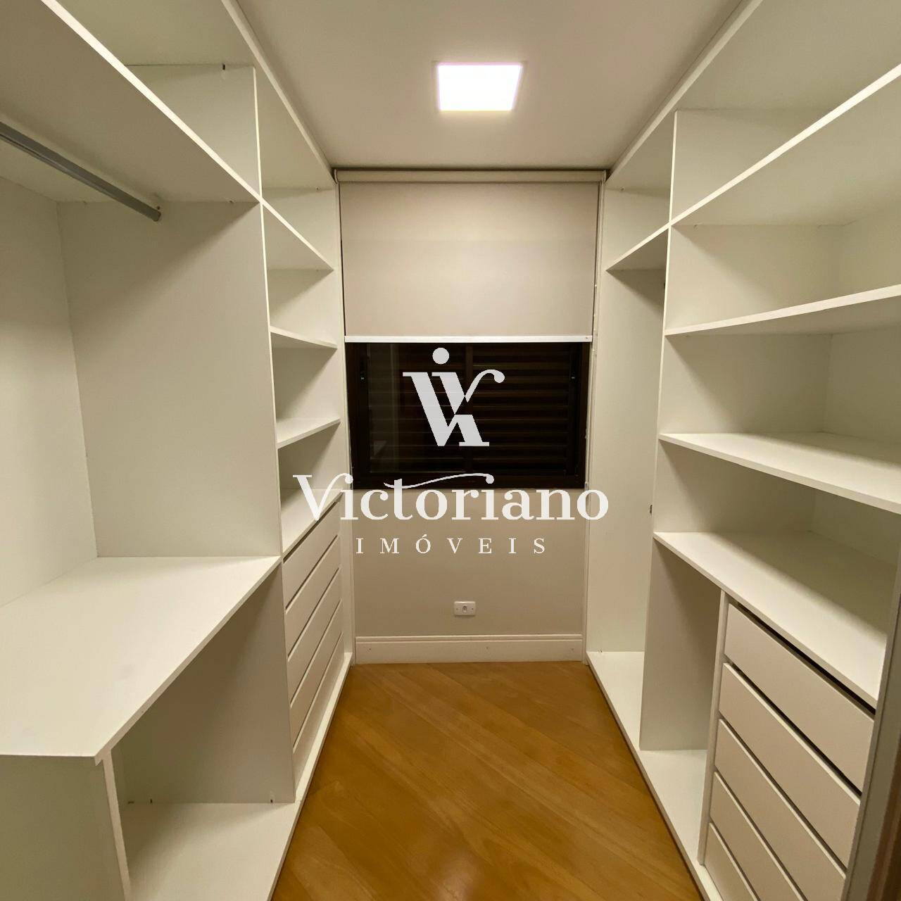 Apartamento à venda com 3 quartos, 182m² - Foto 12