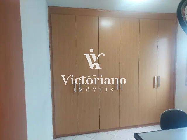 Apartamento à venda com 3 quartos, 80m² - Foto 12