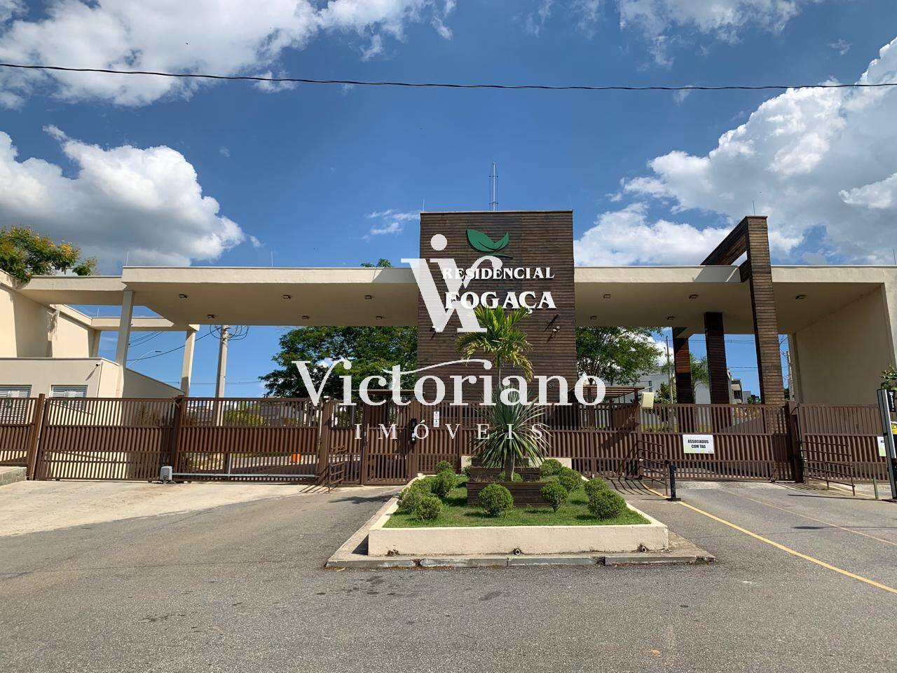 Casa de Condomínio à venda com 3 quartos, 244m² - Foto 20