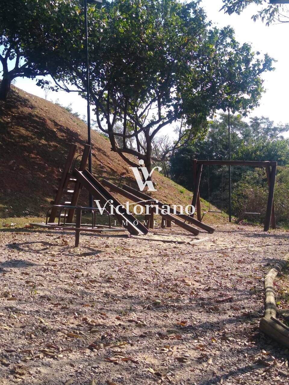 Casa de Condomínio à venda com 3 quartos, 244m² - Foto 33