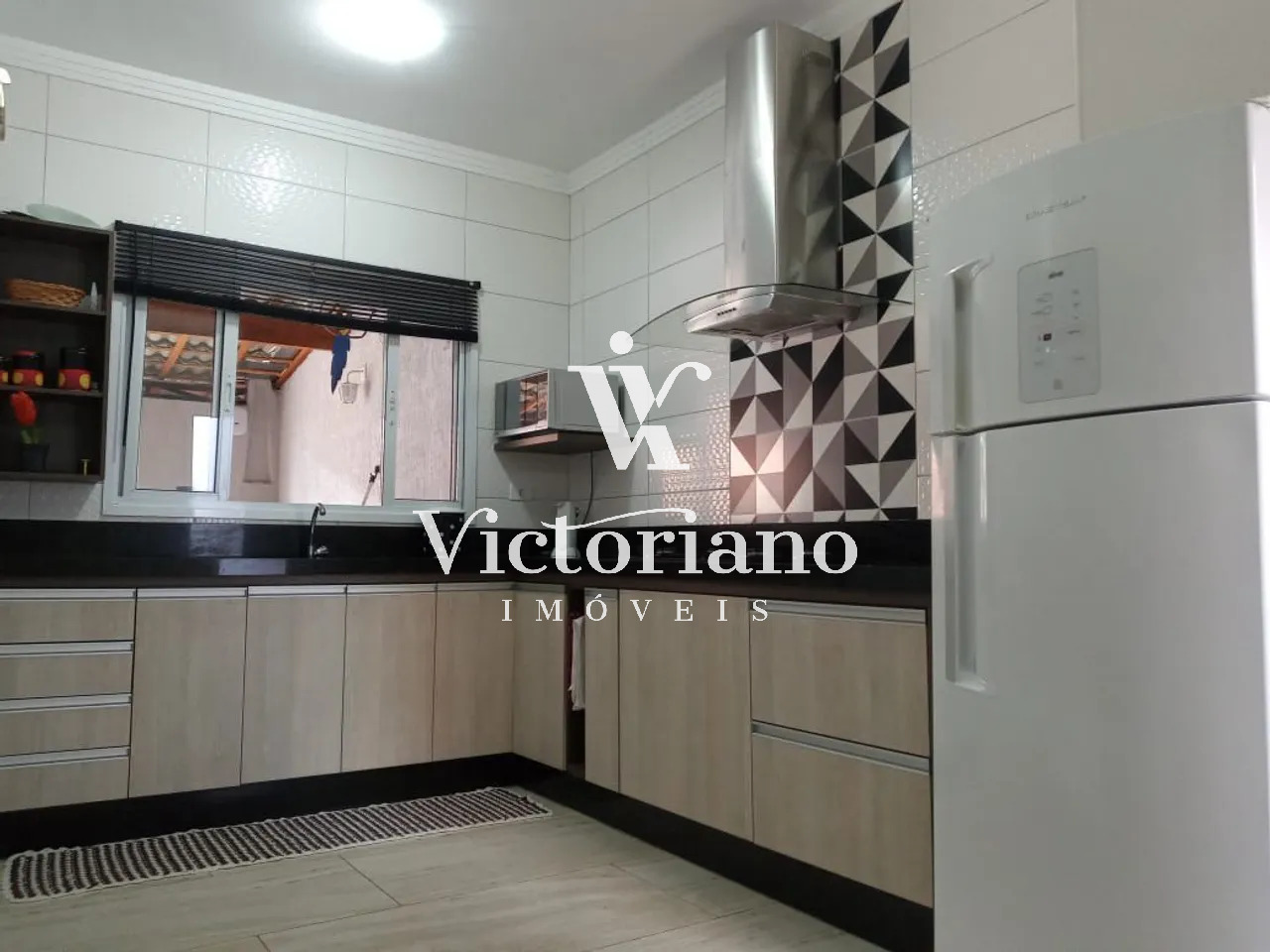 Casa à venda com 3 quartos, 180m² - Foto 5