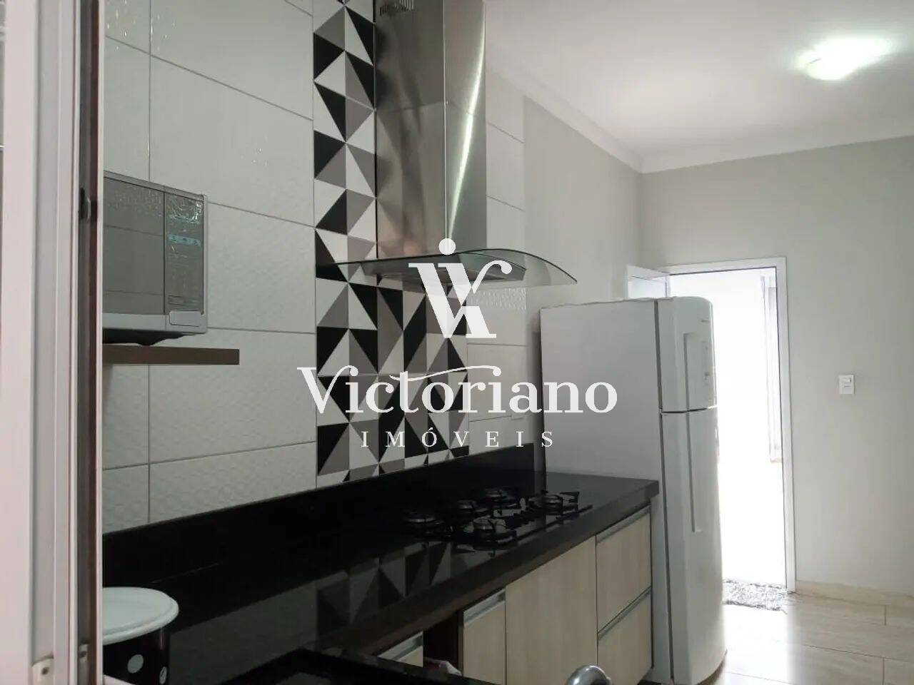 Casa à venda com 3 quartos, 180m² - Foto 6