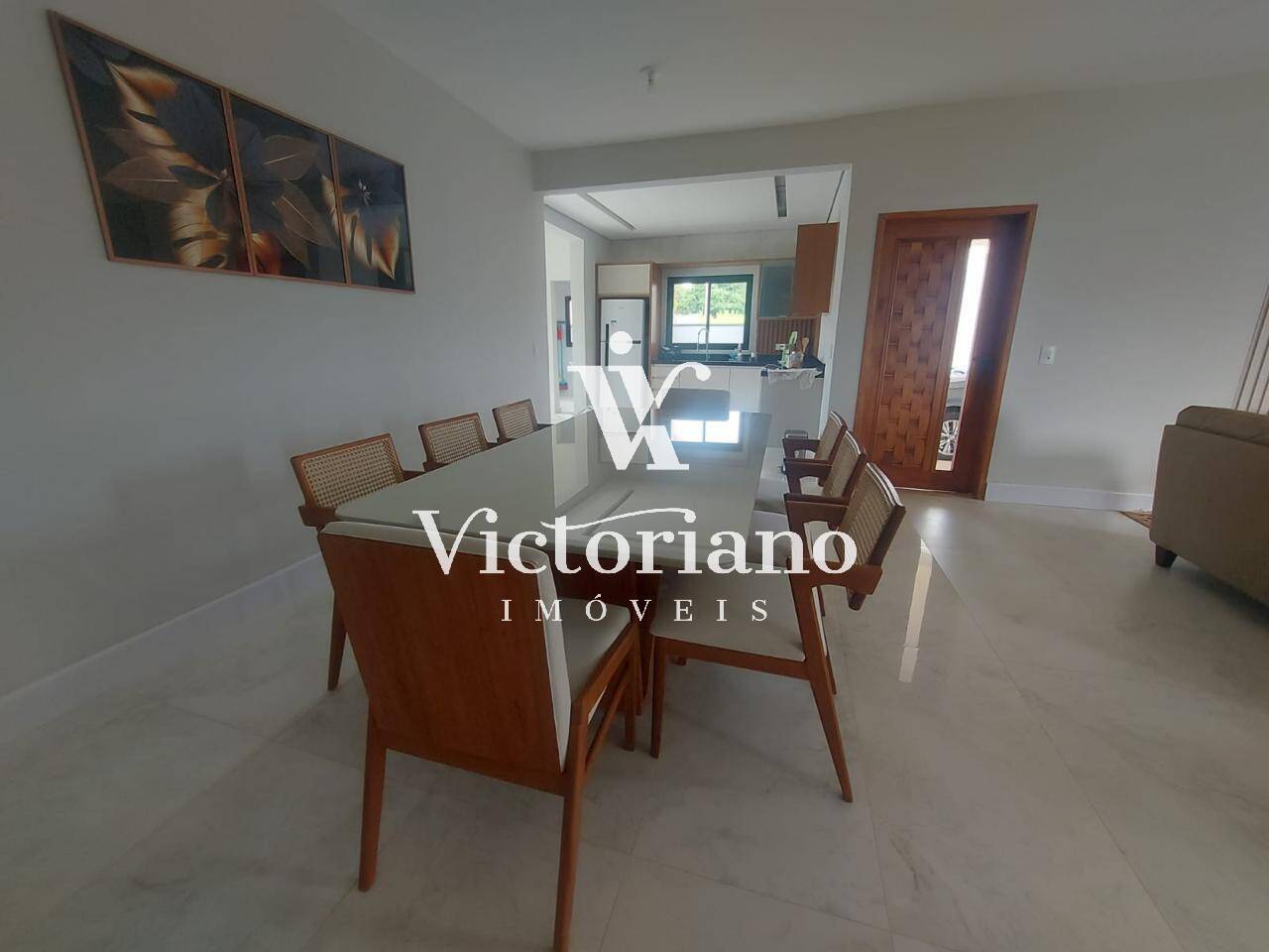 Casa de Condomínio à venda e aluguel com 4 quartos, 243m² - Foto 2
