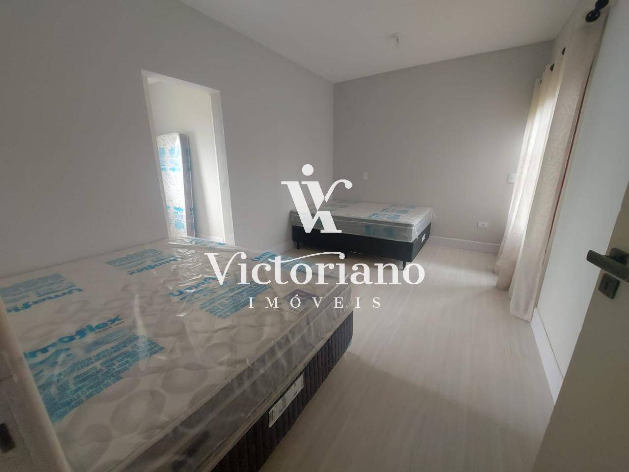 Casa de Condomínio à venda e aluguel com 4 quartos, 243m² - Foto 15