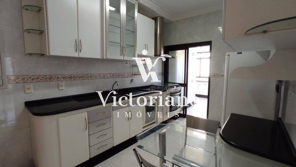 Apartamento à venda com 4 quartos, 262m² - Foto 6