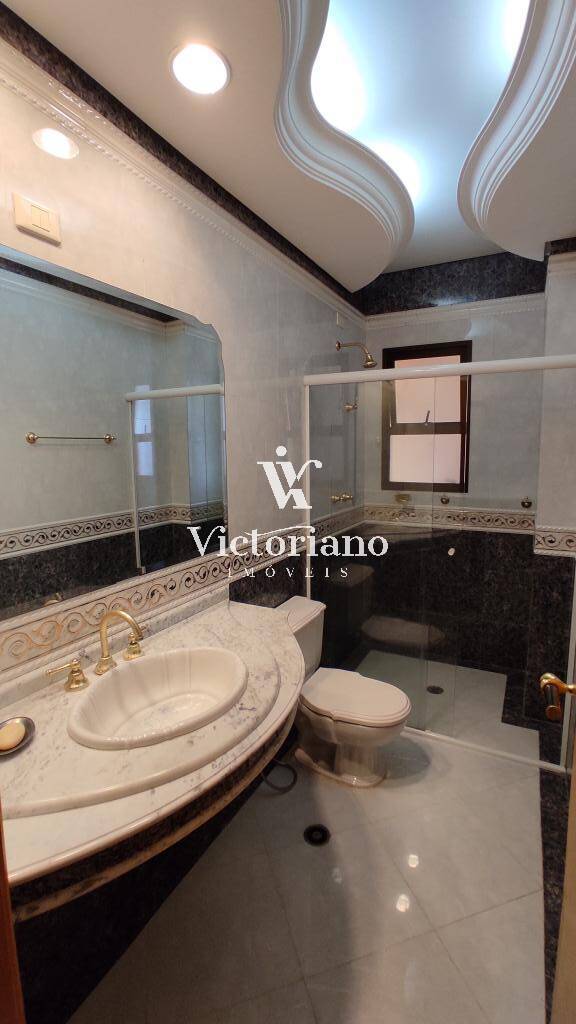 Apartamento à venda com 4 quartos, 262m² - Foto 18