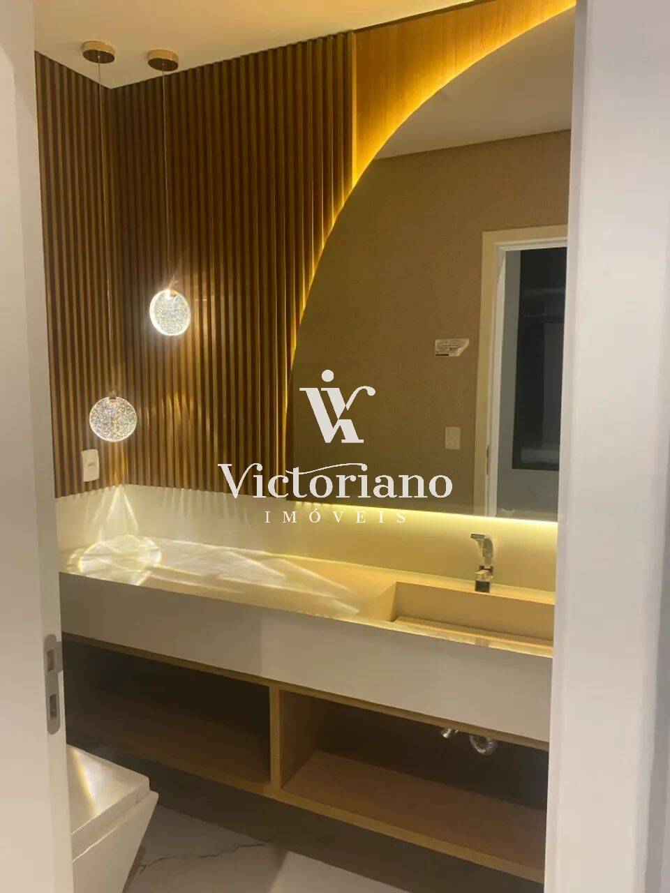 Casa de Condomínio à venda com 4 quartos, 350m² - Foto 4
