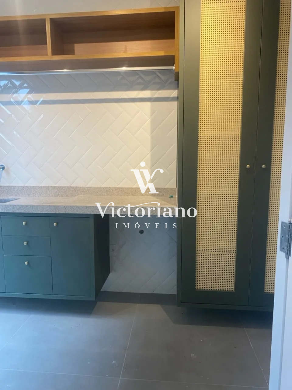 Casa de Condomínio à venda com 4 quartos, 350m² - Foto 9