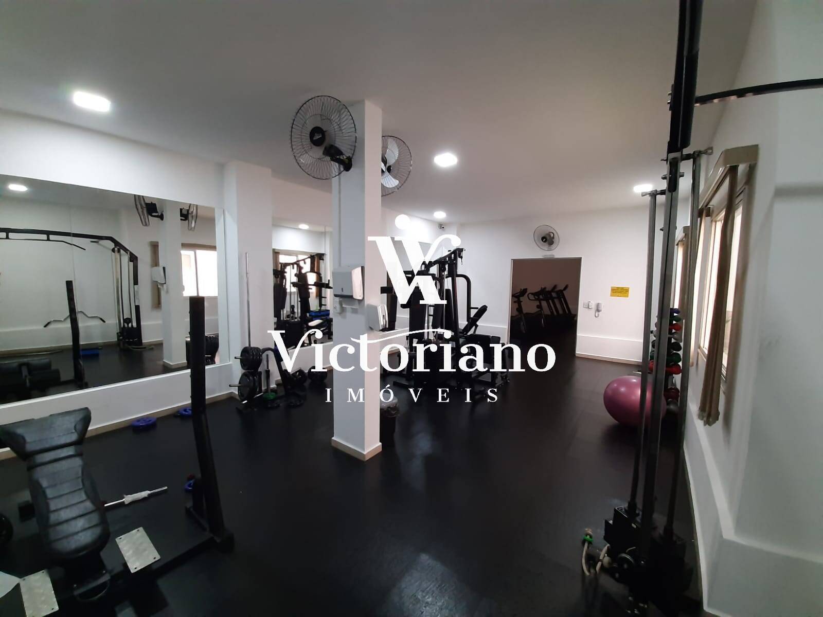 Apartamento à venda com 2 quartos, 45m² - Foto 17