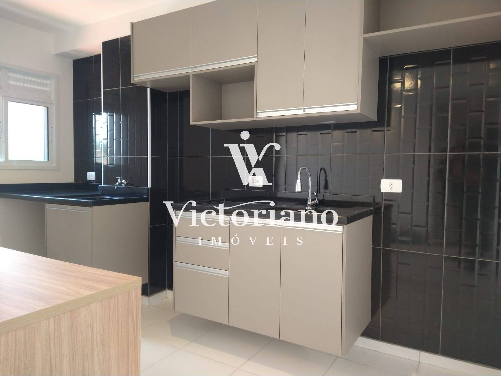 Apartamento à venda com 2 quartos, 47m² - Foto 2