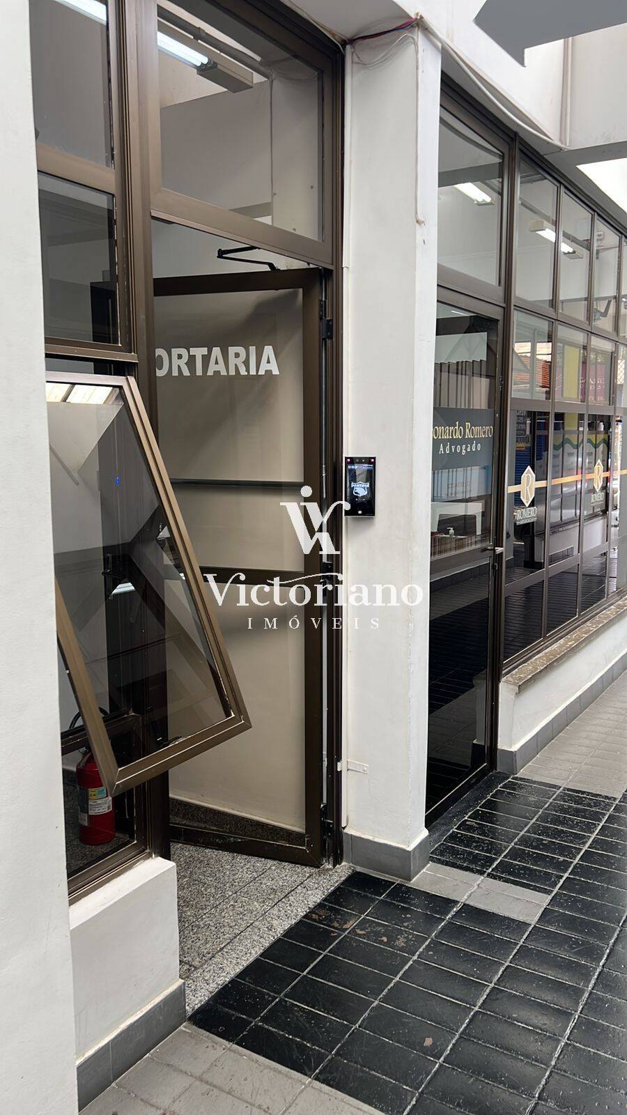 Sala-Conjunto, 32700 m² - Foto 13