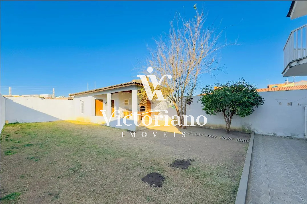 Casa, 4 quartos, 263 m² - Foto 4
