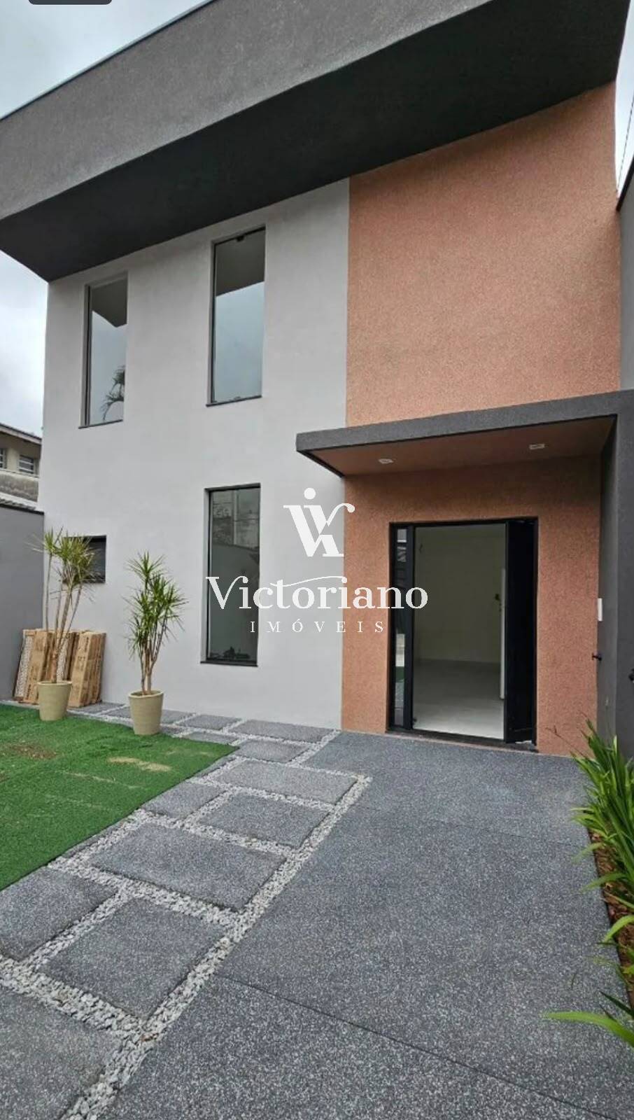 Casa, 3 quartos, 220 m² - Foto 1